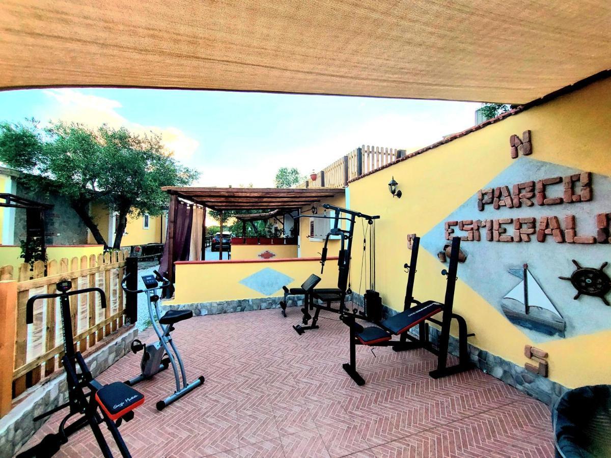 Parco Esmeralda - Family Residence E Breakfast Marina di Camerota Extérieur photo