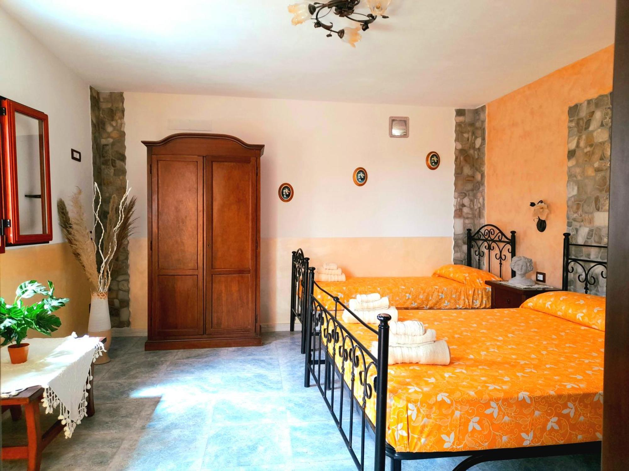 Parco Esmeralda - Family Residence E Breakfast Marina di Camerota Chambre photo